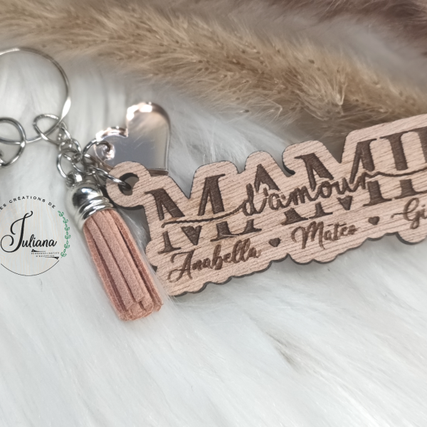 Porte-clé en bois "Mamie d'amour"
